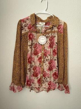 Umgee Pink Floral and Mustard Leopard Mix Button-Down Blouse